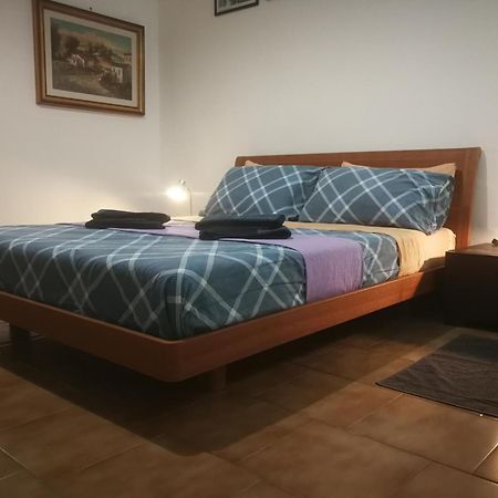 Eva Capital Guest House Modena Camera foto